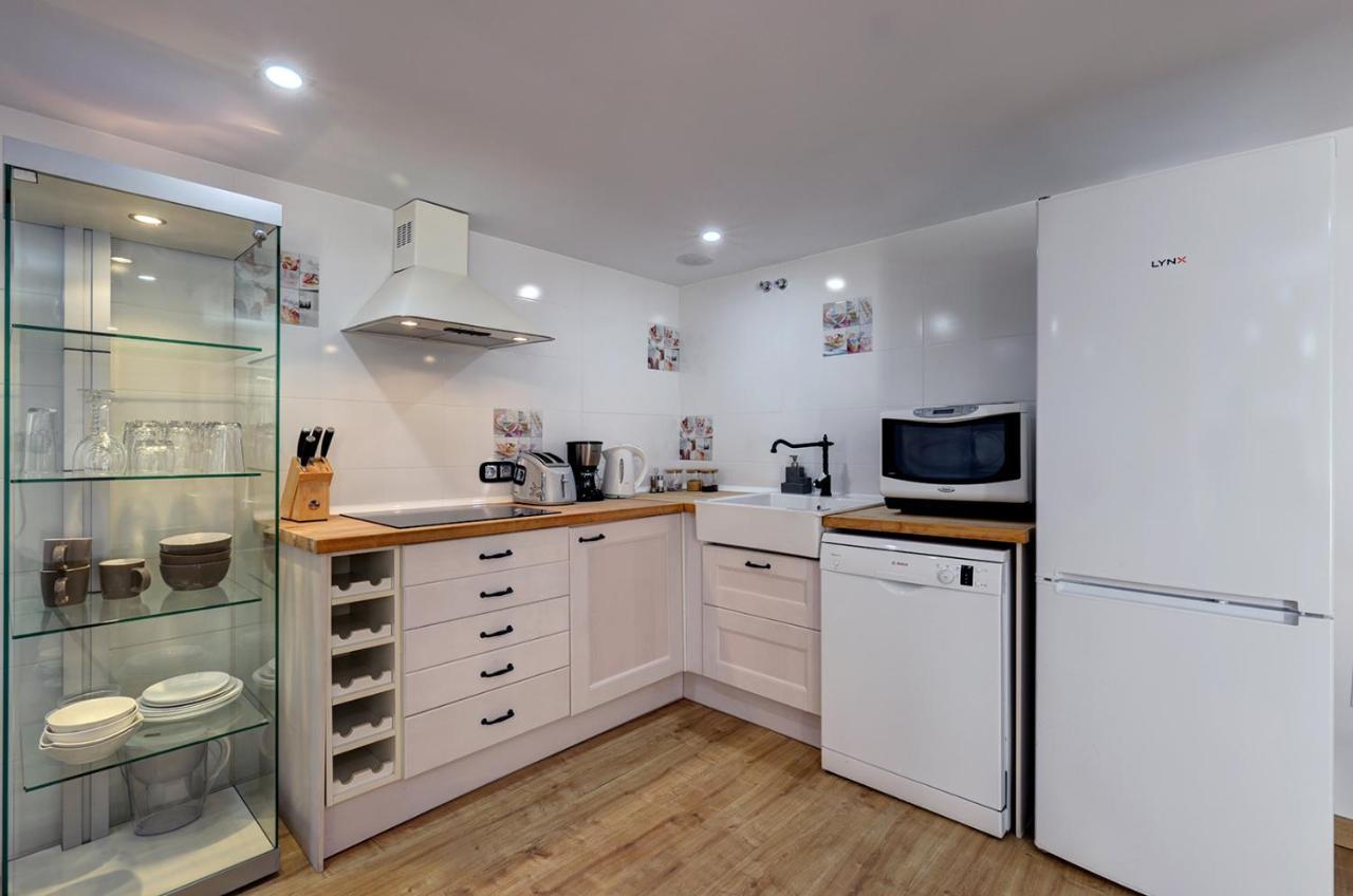 Modern Independent In Luxury Benalmadena
